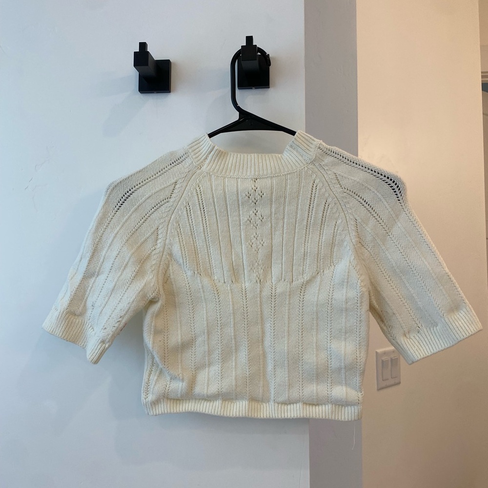 Free people sweater crop shirt